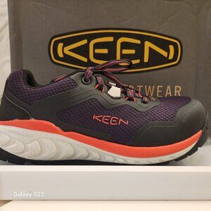 Keen Tempe Work Comp Toe Sneakers. NIB. Size 9 Wide